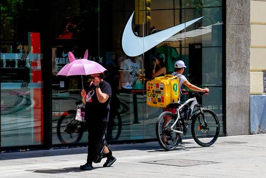 Nike crece en Norteamérica pero cae en China y dispara su beneficio por aranceles