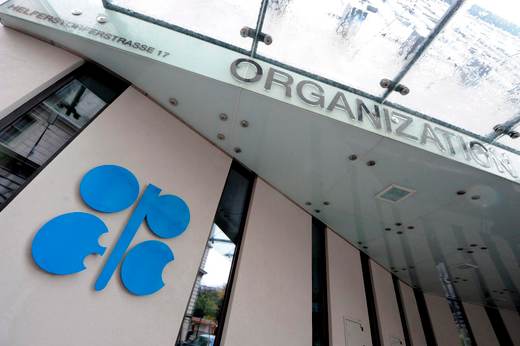 La OPEP produjo en mayo casi diez millones de barriles diarios por debajo de lo habitual