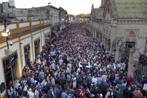 Masiva peregrinación a Luján muestra preparativos para visita de papa León XIV a Argentina