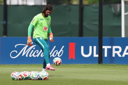 Alisson: "Ancelotti es un gran gestor con una idea clara, simple y objetiva del fútbol"