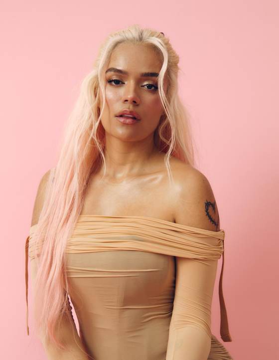 Los American Music Awards premiarán a Karol G por su Excelencia como Artista Internacional
