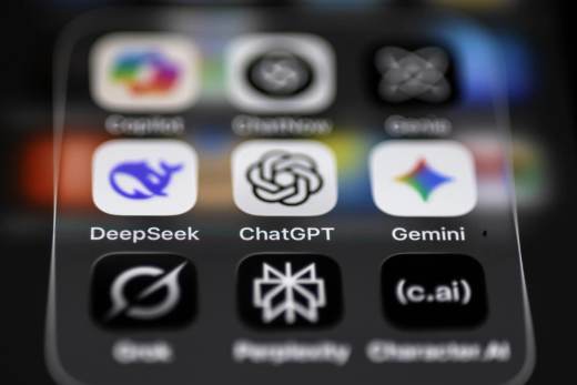 China llama a no "politizar la tecnología" tras el veto de EE.UU. a DeepSeek