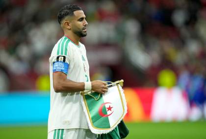 Riyad Mahrez anuncia su retirada de Argelia tras la eliminación del Mundial