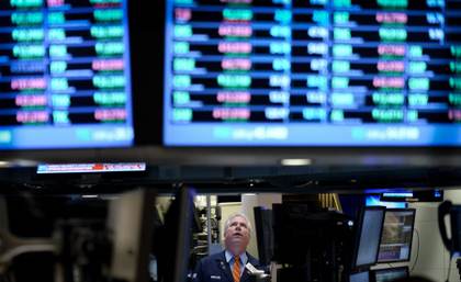 Wall Street abre con bajadas leves al resurgir la preocupación por la guerra en Irán