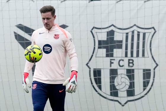 Ter Stegen vuelve a entrenarse con el Barça pendiente de cerrar su pase al Ajax