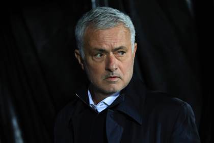 Mourinho dice que no tiene contacto con Real Madrid pero abre la puerta tras fin de Liga
