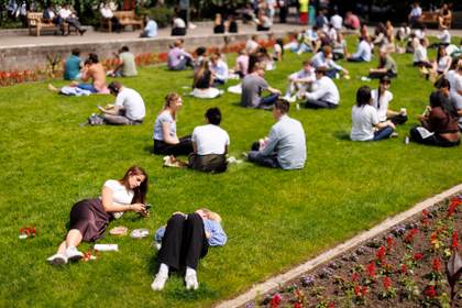 Alerta por una ola de calor en partes del Reino Unido, con temperaturas de hasta 34 °C