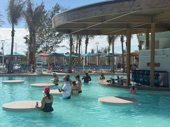 Isla de naviera Norwegian en el Caribe, nuevo destino de sus cruceros con parque acuático