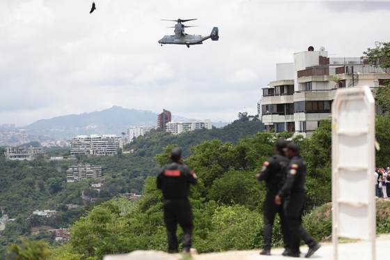 Dos aeronaves de EE.UU. surcan el cielo de Caracas para simulacro supervisado por Donovan