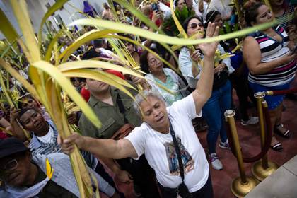 Entre palmas y fe, se inicia la Semana Santa en Nicaragua con Procesión del Triunfo
