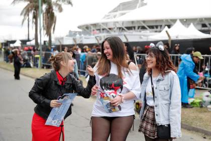 Gran expectativa y filas de miles de personas para el debut de BTS en Argentina