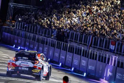 La largada simbólica da inicio a la fiesta del Rally de Paraguay