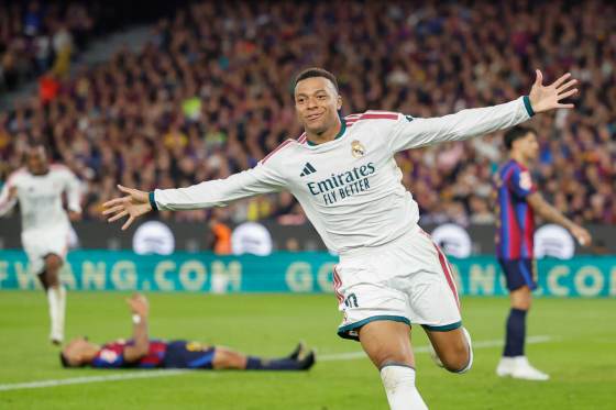 1-2. Mbappé electrocuta al Barça