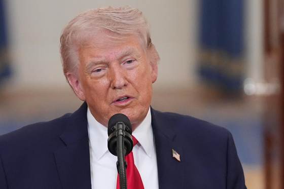 Trump acelera los cambios en su gabinete en medio de la impopular guerra de Irán