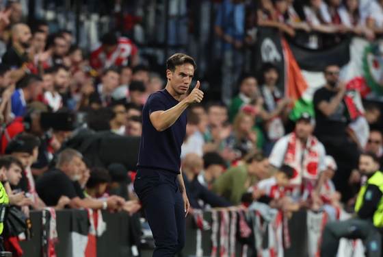 Iñigo Pérez: "Estoy feliz, pero la eliminatoria no está cerrada"