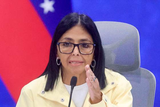 Delcy Rodríguez pide ayuda a Japón, Perú y Chile para que envíen especialistas tras sismos
