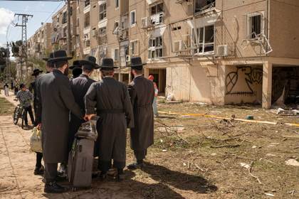 Destrucción en Dimona y Arad: el sur de Israel se enfrenta a los estragos de los misiles