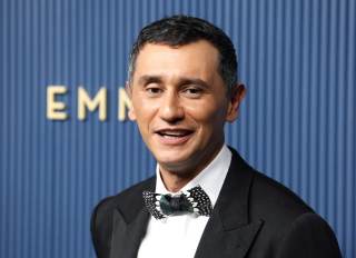 Carlos-Manuel Vesga recuerda a las víctimas del terremoto de Colombia desde los Emmy