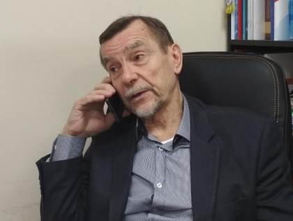 Condenan en ausencia a 5 años y medio de cárcel al famoso activista ruso Lev Ponomariov