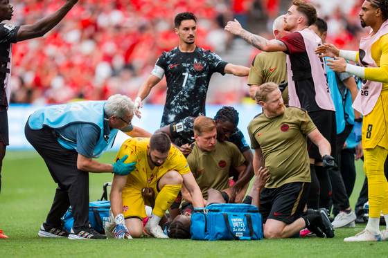 6-0. Canadá logra ante Catar su primera victoria mundialista y lamenta lesión de Koné