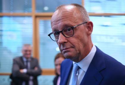 Merz califica de "desastre" el resultado en noreste alemán, pero rehúsa dimitir