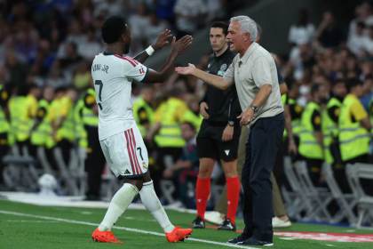 Vinícius y Mourinho: más mimos, menos conflictos y peor rendimiento