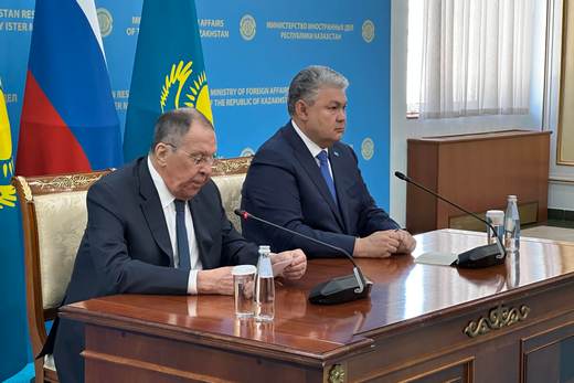 Lavrov denuncia en Kazajistán que "agresión" a Irán ha afectado a la región del Caspio