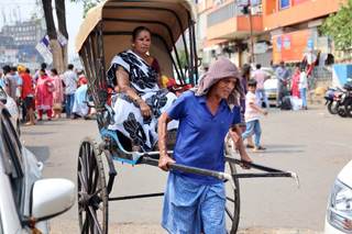 La India emite una alerta por ola de calor con temperaturas de hasta 44 grados