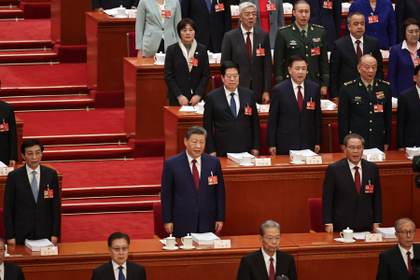 China fija para 2026 su meta de crecimiento más baja desde 1991, entre el 4,5 % y el 5 %