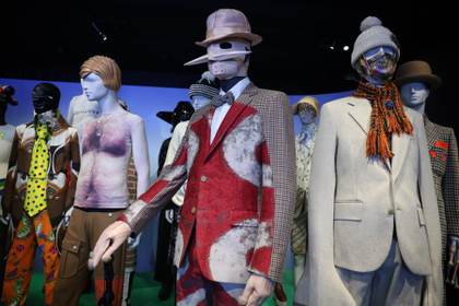 Bélgica celebra 40 años de los seis diseñadores que revolucionaron el mundo de la moda