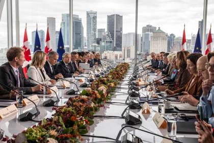Canadá y la UE abren su cumbre decididos a construir una relación sin precedentes