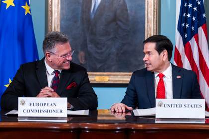 Comisario europeo de Comercio asegura que ahora existe mejor entendimiento entre UE y EEUU