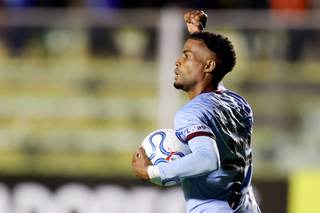 1-1. El dominicano Romero evita la derrota del Bolívar en La Paz ante La Guaira