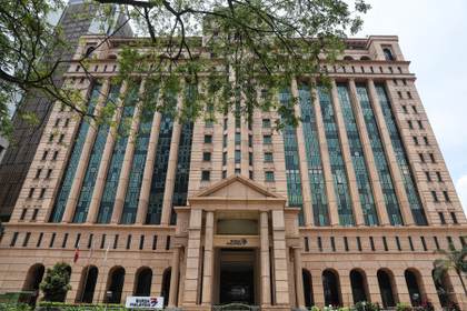 La mayoría de bolsas de Asia retroceden tras la falta de acuerdo entre EE. UU. e Irán