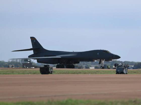 EE.UU. retira todos sus bombarderos de una base aérea en Reino Unido tras un incidente de seguridad