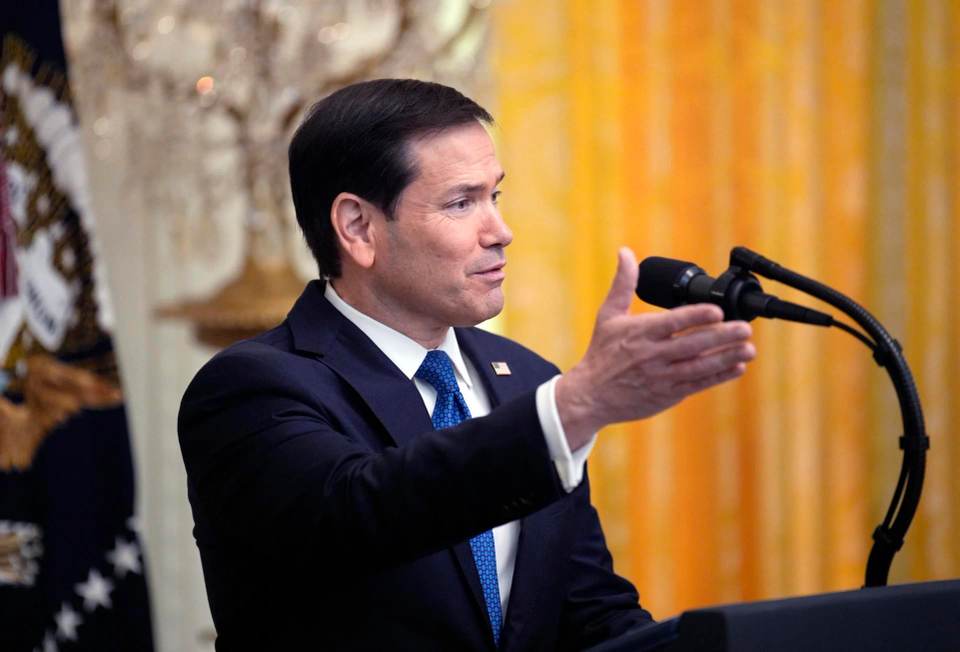 Marco Rubio llama a "una colaboración discreta con la CIA" para generar cambio en Cuba