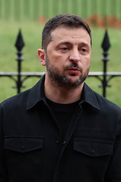 Zelenski dice que Ucrania parece más mediador en proceso negociador que parte en la guerra