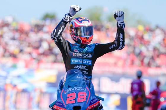 Máximo Quiles suma su novena victoria de la temporada, la tercera consecutiva