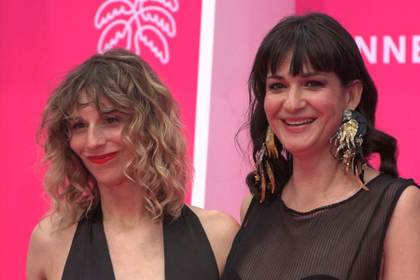 La serie 'Yo siempre a veces' llega a Cannes con "bastante" de la maternidad de su cocreadora