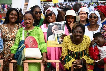 Por la paz y contra las injusticias a pesar de Trump: León XIV en el ecuador de su viaje