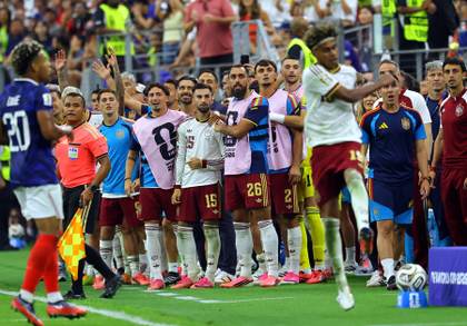Un “puto recital”, bailes… así celebró España el pase a la final