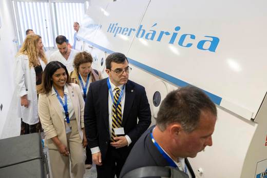 Cámara hiperbárica de Canarias (España), decisiva para futuras misiones tripuladas de la NASA