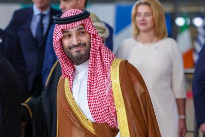 Los países del golfo y la UE aplazan su cumbre en Riad por los ataques hutíes contra Arabia Saudí