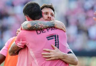 Portero goleador, récord brasileño y golazos de De Paul y Suárez animan la fiesta de MLS