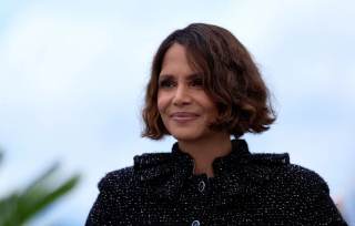 Un juez restringe las visitas de Halle Berry a su hijo tras ser acusada de abusos físicos