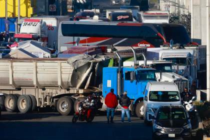 Gobierno mexicano asegura que los transportistas no realizarán bloqueos en carreteras