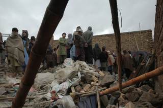 Los talibanes elevan a 132 los muertos por desastres naturales en Afganistán en 12 días