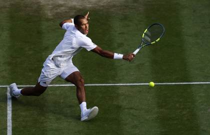 Auger Aliassime gana la batalla épica a Davidovich y Wimbledon se queda sin españoles