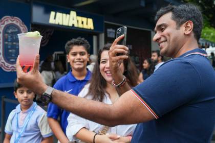 Chubasqueros, 'Honey Deuce' e ilusión local: Nueva York antes de la final Shelton-Zverev