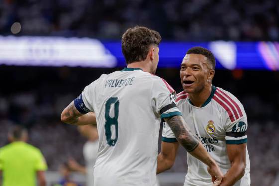 2-1. Presión arriba, Courtois abajo y pitos en el Bernabéu